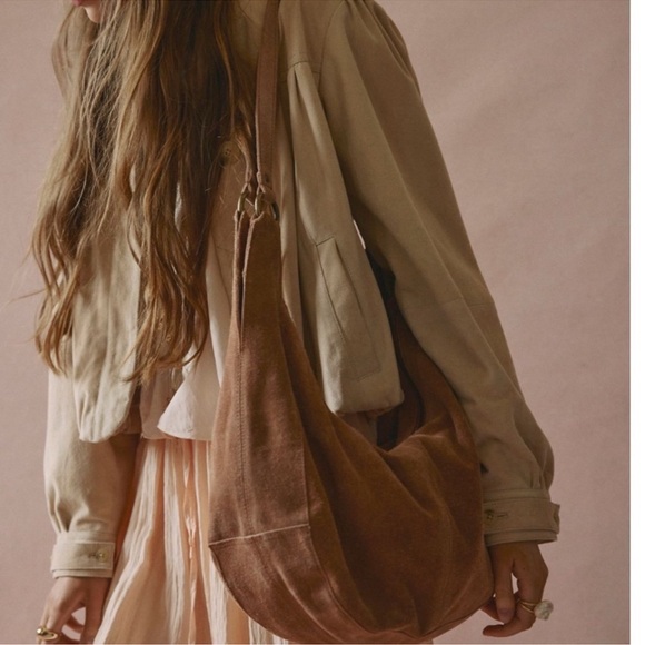 FREE PEOPLE Handbags - NEW FREE PEOPLE roma suede tote bag purse in brown boho slouchy large